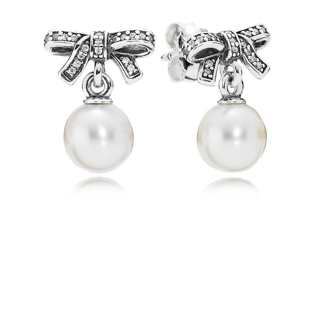 Delicate Sentiments, White Pearl & Clear
