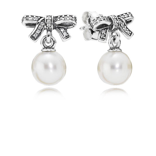 Delicate Sentiments, White Pearl & Clear