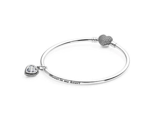 Full of Heart Limited Edition Bangle Gif