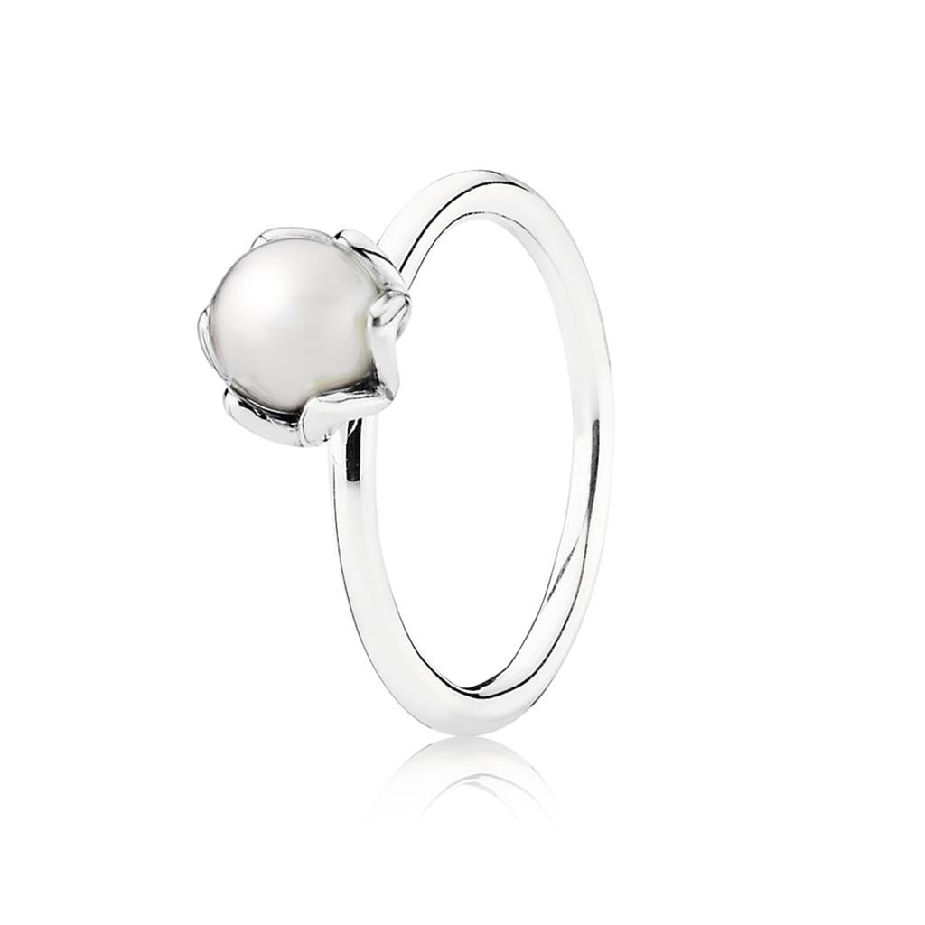 cultured elegance, white pearl