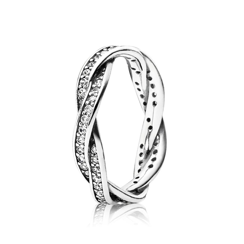 Sparkling Twisted Lines Ring